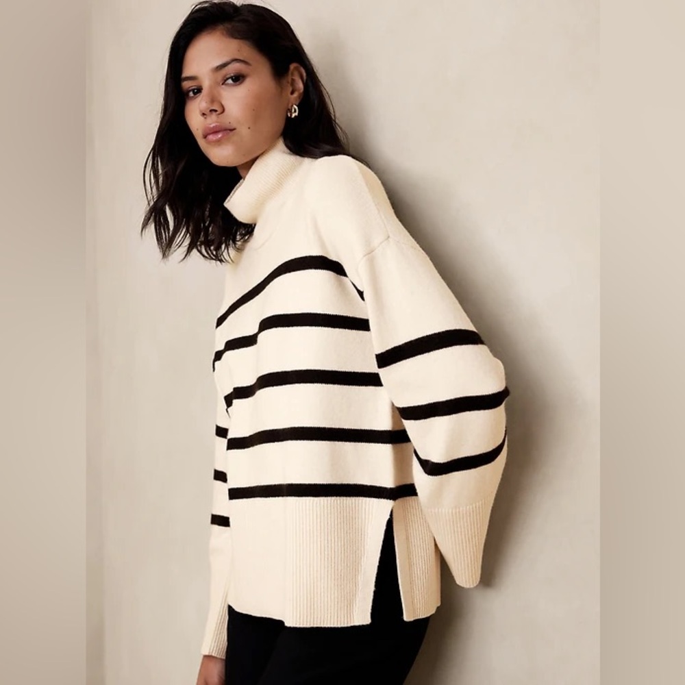 Banana Republic Turtleneck Sweater